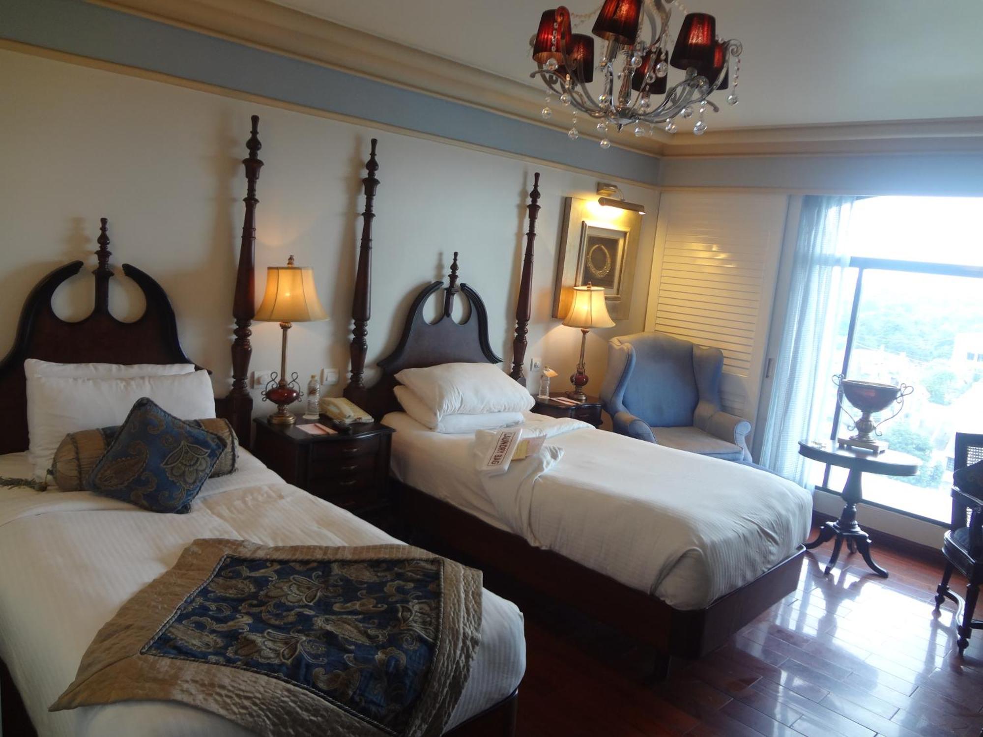 Tuli Imperial Hotel Nagpur Exterior photo